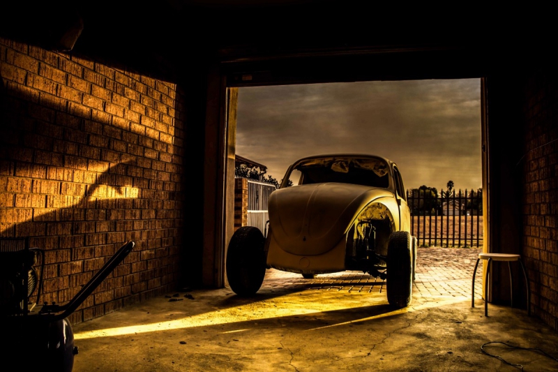 carrosserie-ST TROPEZ-min_car_garage_volkswagen_sunset_vw_beetle-81658